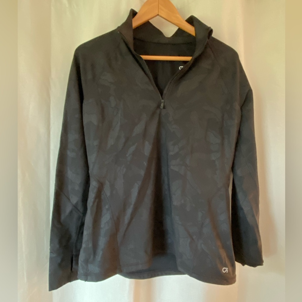GapFit half zip